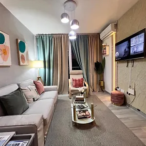 https://lovely-3-bedroom-condo-near-downtown-and-foodies.comcaribbean.com